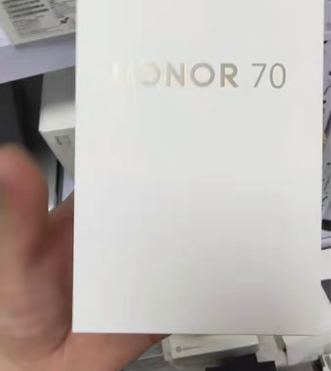 包邮荣耀70 12+256 95-99新 ...