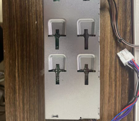 戴尔电源新  3910。  XPS8950...