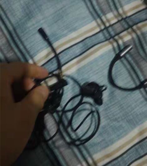 八成新漫步者，京东购买的，原耳机孔，送转接...