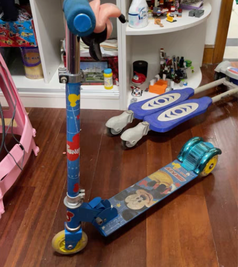 包邮迪斯尼儿童滑板车，处理闲置 立柄的保护...