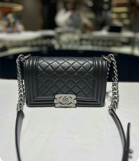 BK0042381 Chanel 香奈儿 ...