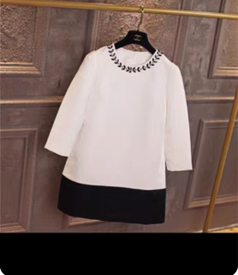 拉夏贝尔小香风连衣裙，原价429.120斤...