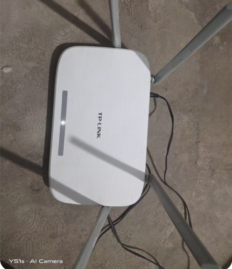 包邮TP路由器，功能正常信号强，当个副路由...