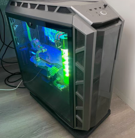 水冷电脑主机，显卡微星gtx2080，主板...