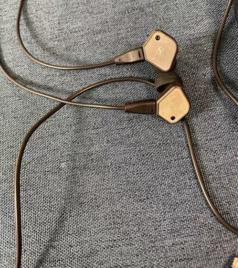 包邮森海塞尔Ie80专业入耳式监听发烧耳机...