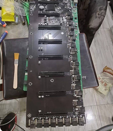 包邮电脑主板出5片ETH B85主板，成色...