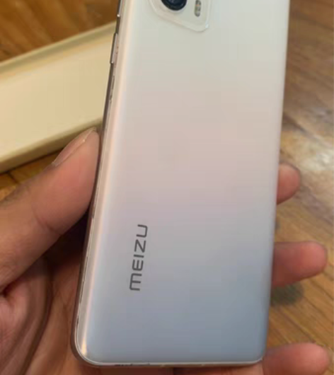 买了14pro max 出魅族18. 16...