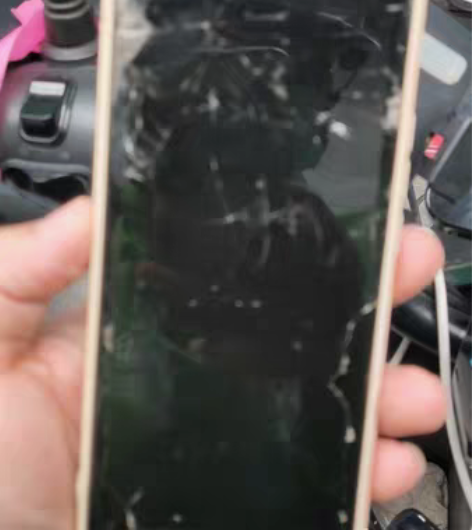 魅族18pro，外屏裂，有漏液不断触，其他...