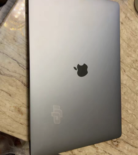 自己个人用的 苹果电脑，19年 16寸 M...