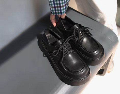 转卖（喵唔的天空）2023年春大圆头松糕底...