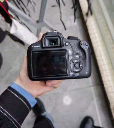 包邮佳能单反相机，佳能1200D，入门款单...