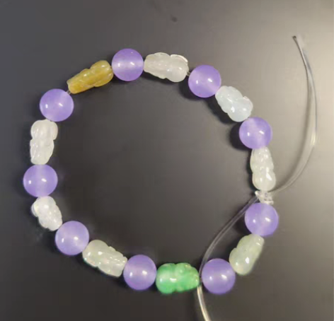 包邮亏出，全新翡翠A货手链  带有证书 拍...