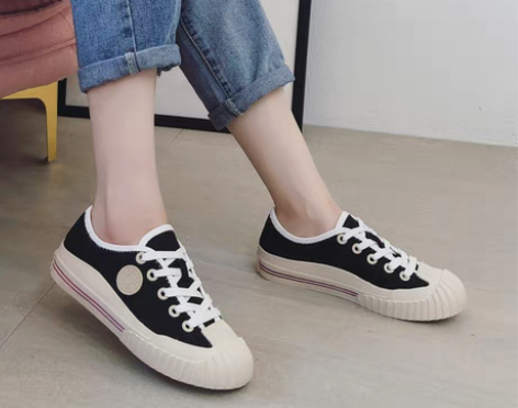 转卖小码女鞋31 32 33码帆布鞋女低帮...