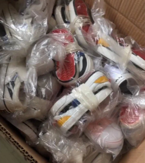 包邮批发20-37码芭芭鸭.人本.巴布豆....