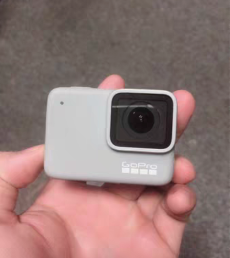 转卖GoPro HERO7 white v...