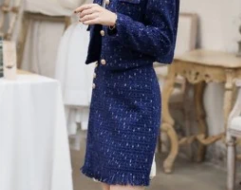 转卖春季时尚花呢格纹小香风套装女 全新带吊...