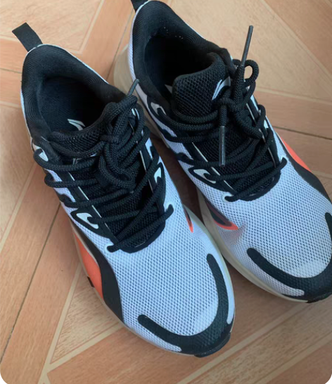 包邮李宁惊鸿鞋,36码,我买错尺码了,太小...