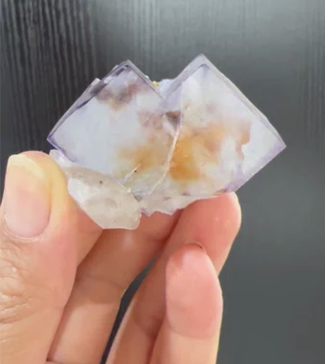 包邮瑶岗仙萤石 这个视频是没有滤镜的哦 天...