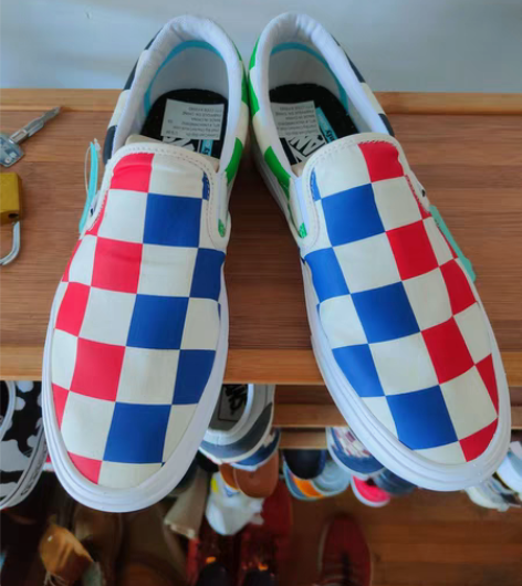 包邮vans 万斯 棋盘格鞋 全新保真带吊...