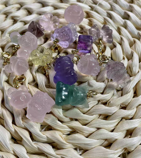 提溜 全新出坑，iphone原相机 皮卡丘...