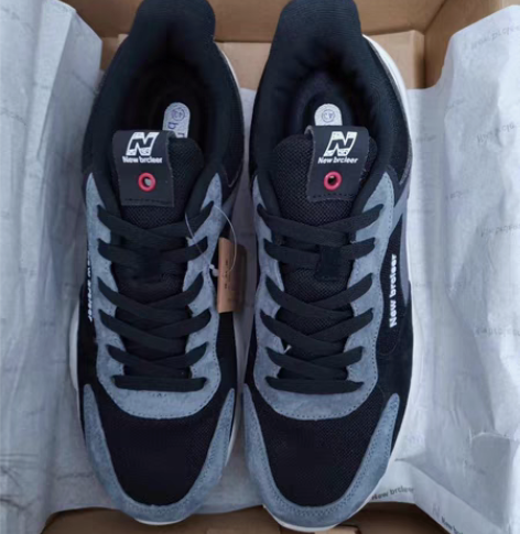 包邮新款断码 感兴趣的话点“我想要”和我私...