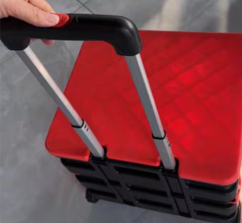 包邮轮滑拉杆箱，定多了，还有四个现货，全新...