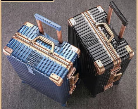 转卖【潮饰大赏价】行李箱男超大容量24寸拉...