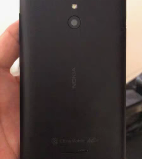 诺基亚手机 感兴趣的话给我留言吧！轻微磕碰...