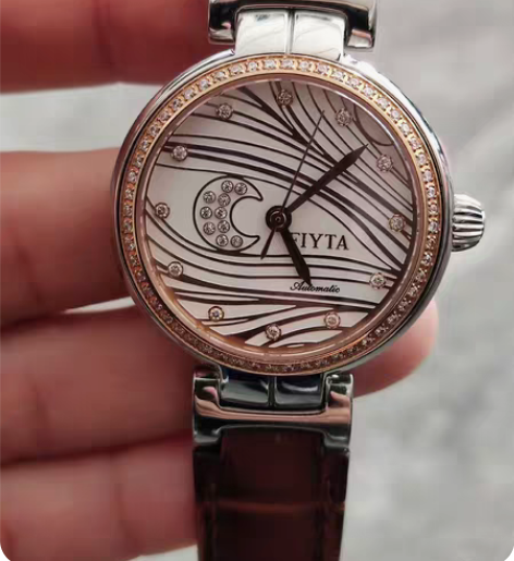 包邮女士飞亚达机械表，原价4980，专柜撤...