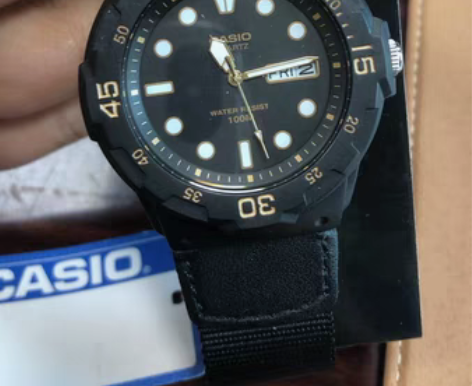 包邮卡西欧手表，淘宝新买的，卖家发错货，申...