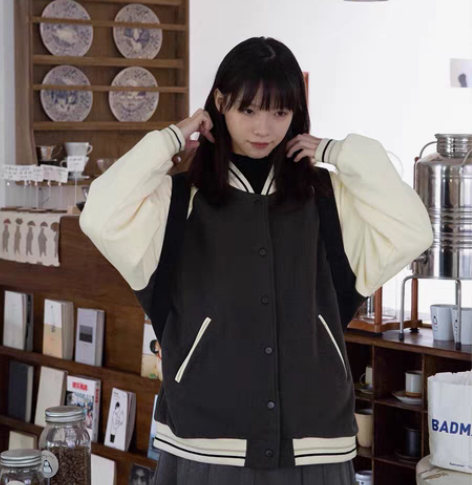 包邮奶兔星球-自制 日系插肩袖棒球服女撞色...