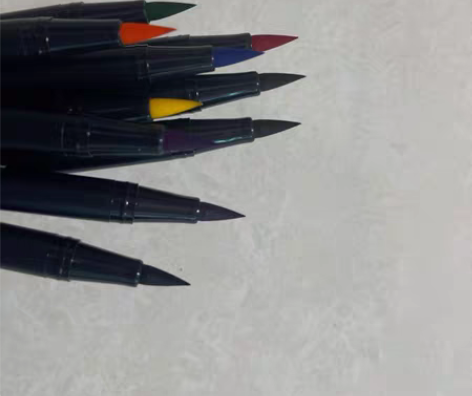 转卖95新 tombow 蜻蜓双头水彩笔 ...