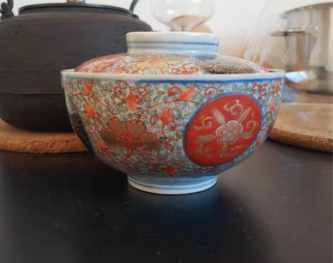 包邮日本明治时期古伊万里手绘满工盖碗，内部...