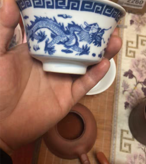 包邮便宜出茶碗，青花画的非常漂亮，老胎，便...