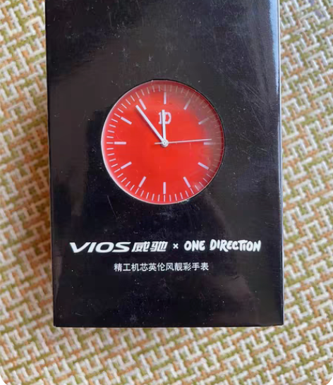 包邮全新IDo精工机芯英伦风靓彩手表 一块...