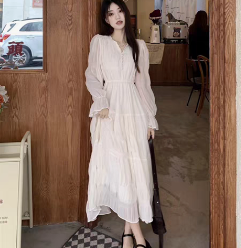 法式温柔风长袖茶歇连衣裙女春季收腰气质高级...