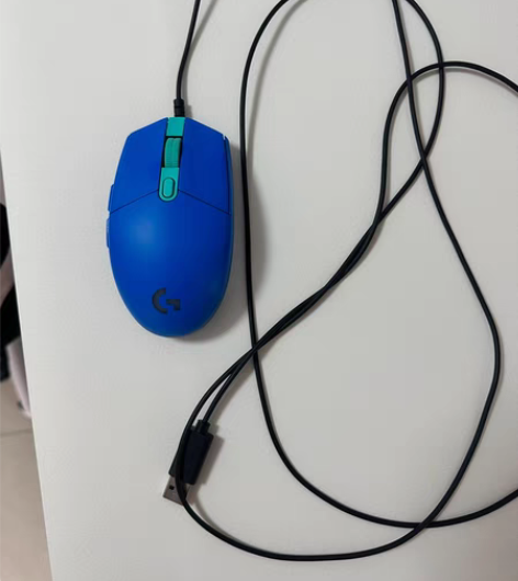 罗技鼠标G102黑色2020款，8成新，包...