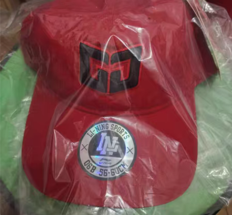 包邮全新李宁休闲鸭舌帽运动帽！ 保真有吊牌...