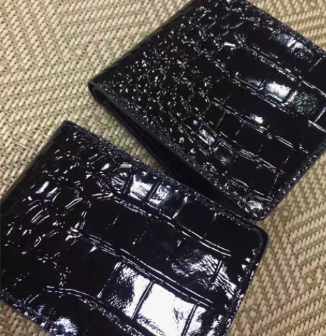 包邮真皮钱包 和证件包。一套 里外全皮 手...