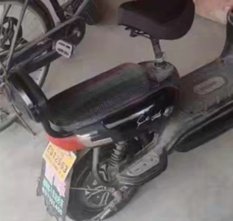 小刀48/20电动车,以上牌。买了两年。没...