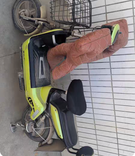 爱玛电动车,能骑会跑,要的自己来取 感兴趣...