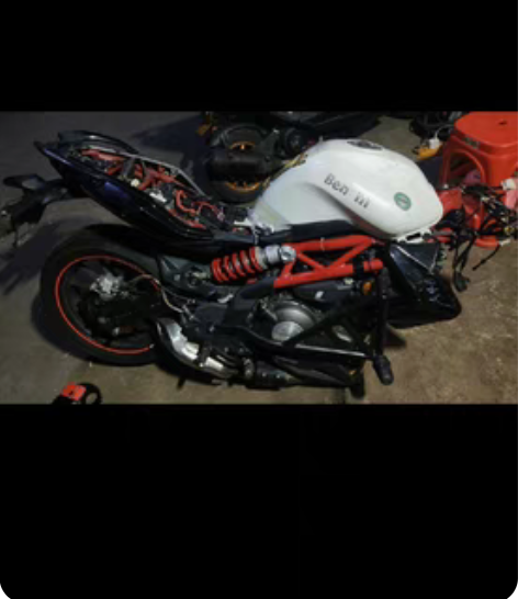 贝纳利黄龙300拆车，BJ300GS拆车，...