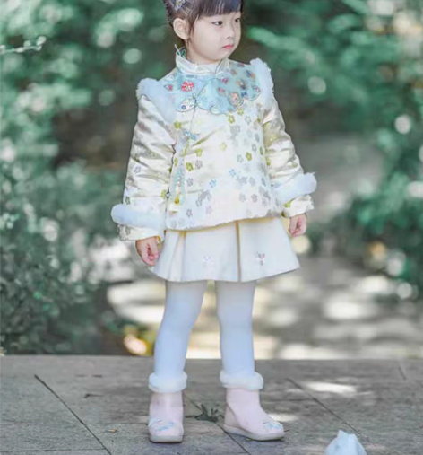 包邮正版 舒栗.栀言  黄色上衣冬款汉服拜...