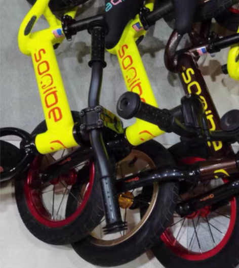 ，品牌平衡车 现低价转手 儿童滑步车 书比...