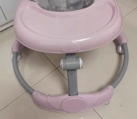 新款防o型腿婴儿防侧翻学步车，由于宝宝不需...