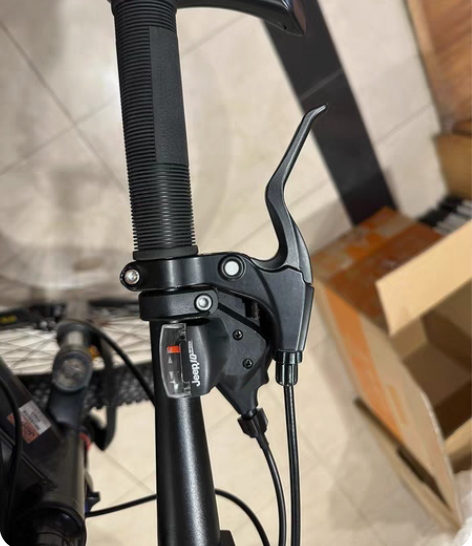 Jeep牌山地直行车 碟刹、铝合金车架、2...