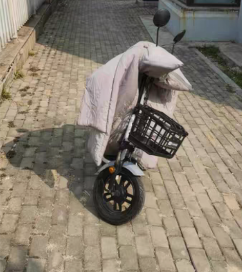 转卖21年双11买的，正常上班使用，先挂着...