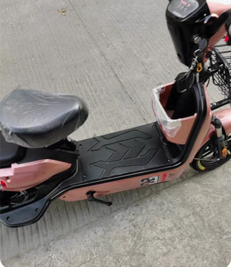 双碟刹爱玛电动车!原装钥匙遥控器,功能非常...