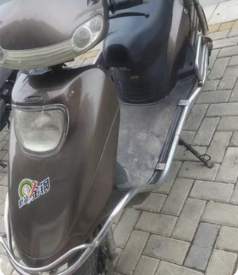 本人出售一辆电动车,绿源电动车 。大架踏板...