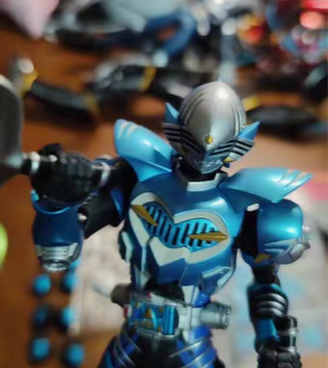 包邮万代 SHF 假面骑士 深渊鲨骑 渊骑...